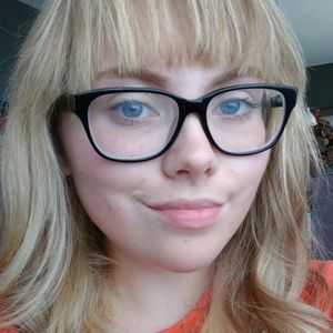 Meet your Posher, Katie